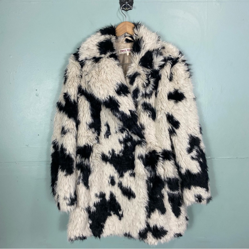 Free‎ People Jade Spotted Faux Fur Coat Small Cream Black Shaggy - Picture 2 of 9